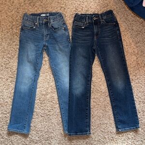 8 slim boys straight fit jeans from Old Navy. One medium wash, one dark wash.